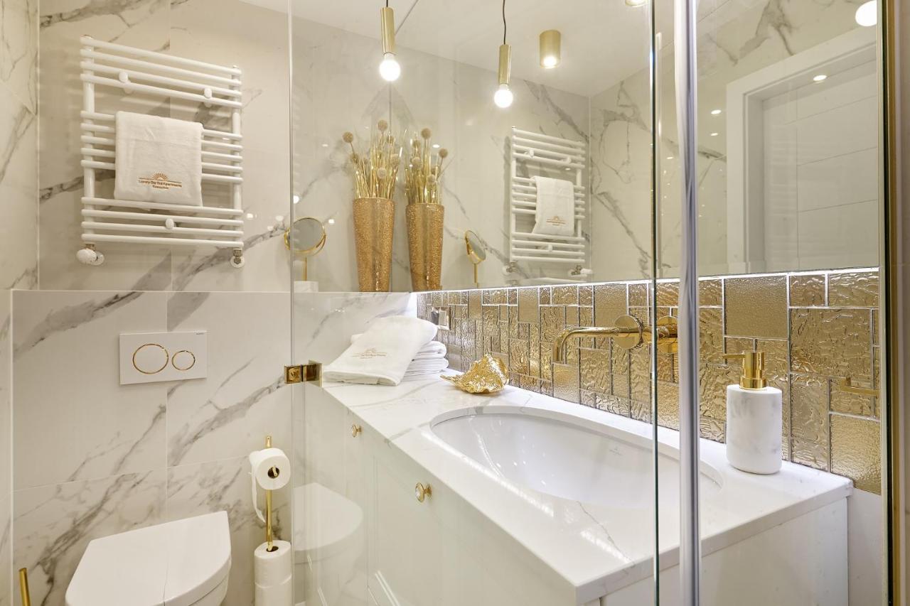 Luxury Del Sol Apartments سفينويتشي المظهر الخارجي الصورة