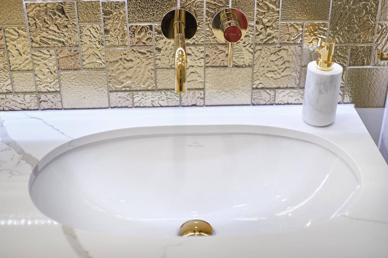 Luxury Del Sol Apartments سفينويتشي المظهر الخارجي الصورة